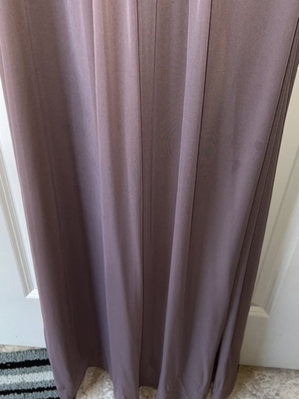 David's Bridal Taupe Lace Chiffon Cap Sleeve V Neck Open Back Formal Dress 10 - Picture 4 of 8